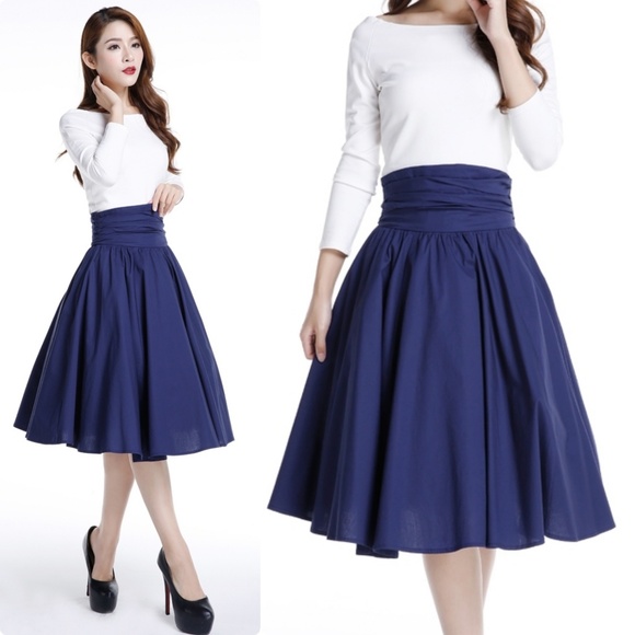 Plus Size Pin Up Clothing Full Circle Skirt - Picture 2 of 7